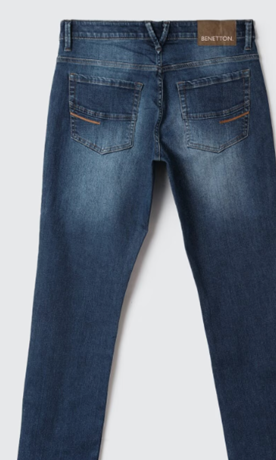 UCB Medium Blue Solid Ankle-Length Mid Rise Casual Men Slim Fit Jeans