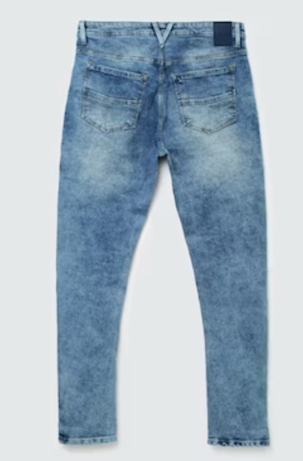 UCB Light Blue Solid Ankle-Length Mid Rise Casual Men Carrot Fit Jeans