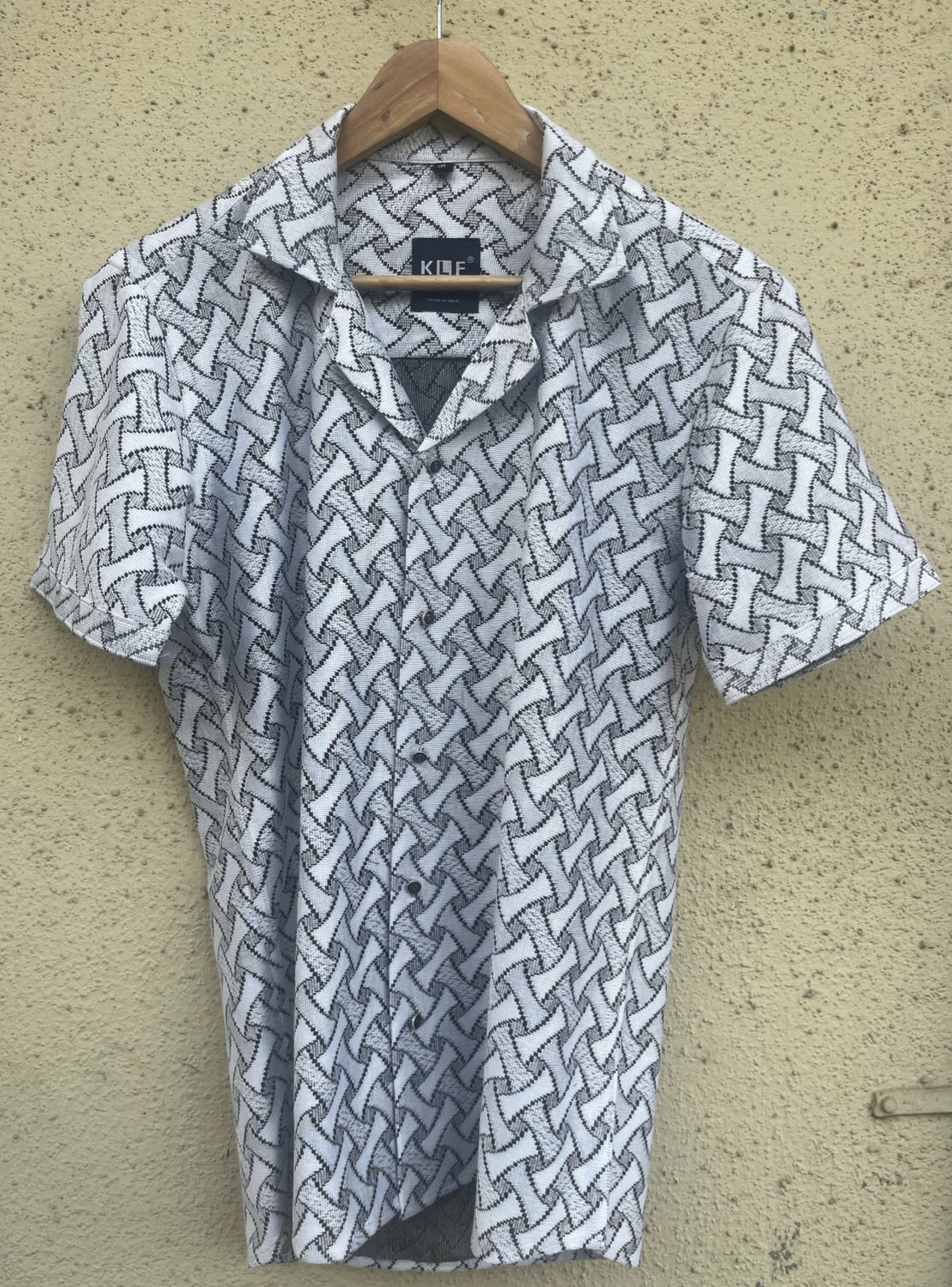Ethnic Snowfall Speckle half sleeve casual shirt