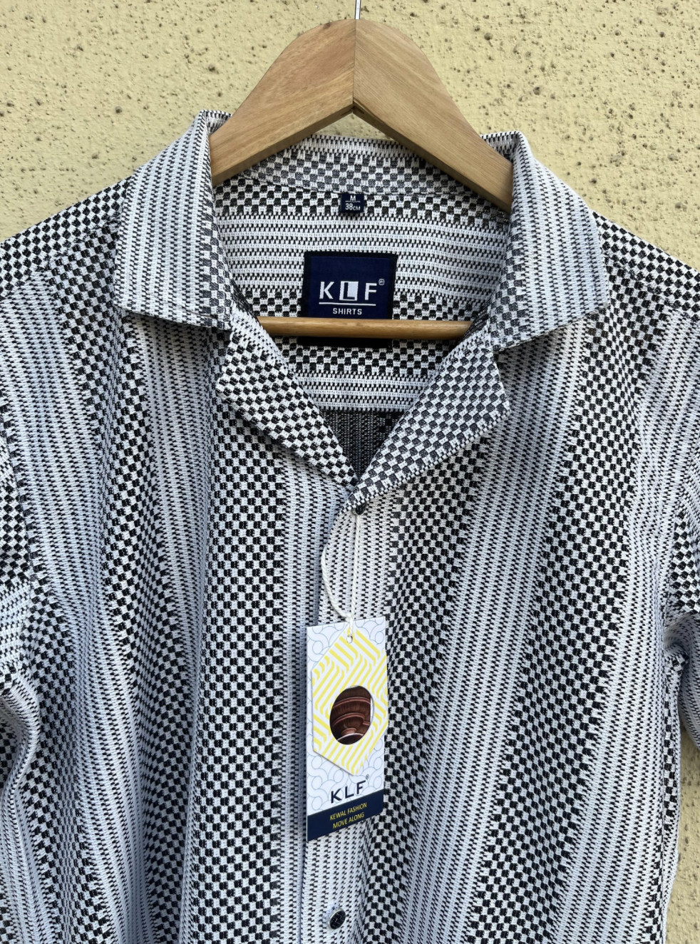 Ethnic Textured Edge half sleeves