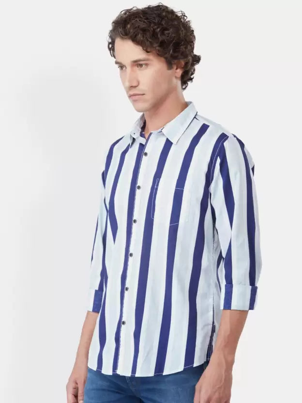 Pepe Jeans Men Regular Fit Striped Casual Shirt