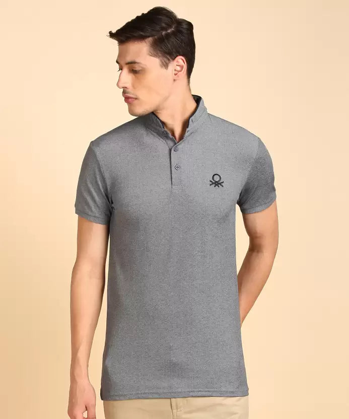 United Colors of Benetton  Men Solid Polo Neck Cotton Blend Black T-Shirt